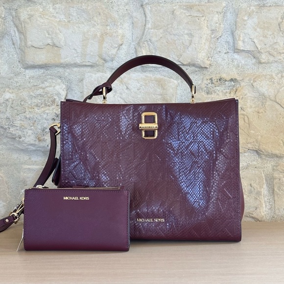 Michael Kors Penelope Signature Large Th satchel&wallet set NWT authentic - Picture 1 of 16